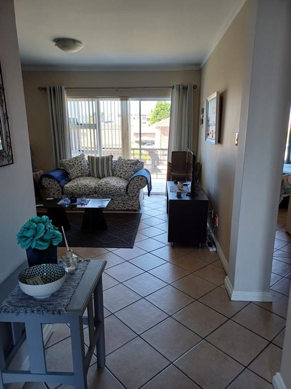 2 Bedroom Property for Sale in Reebok Western Cape